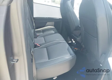 2024 Tesla Cybertruck All-Wheel Drive from USA, damaged, VIN 7G2CEHED9RA013864